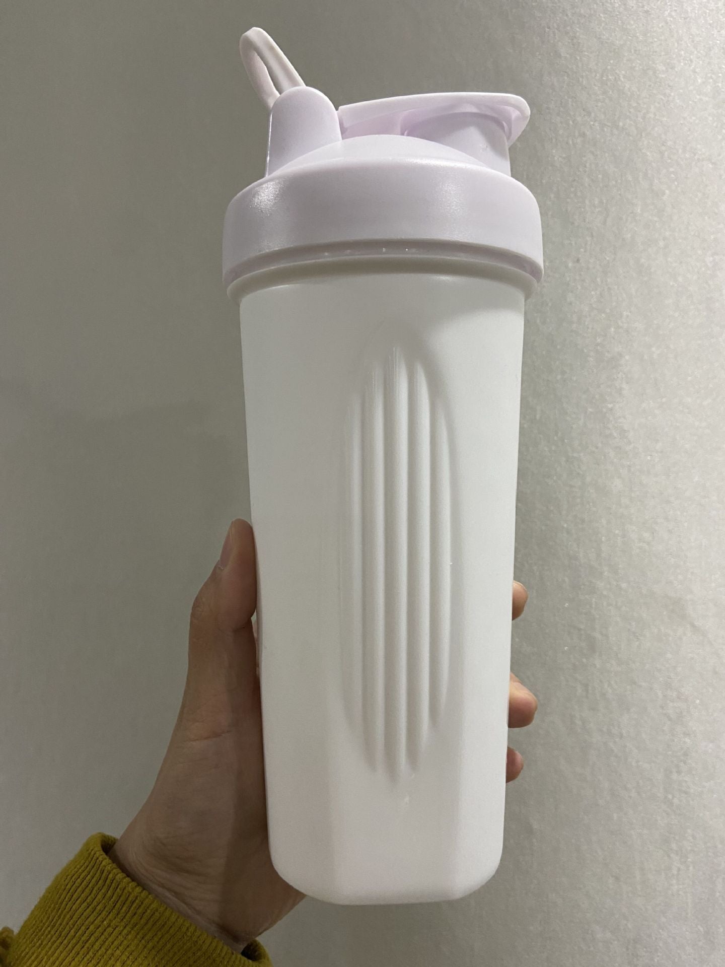 Plastic Shake Cup Protein Powder Shake Cup Hand